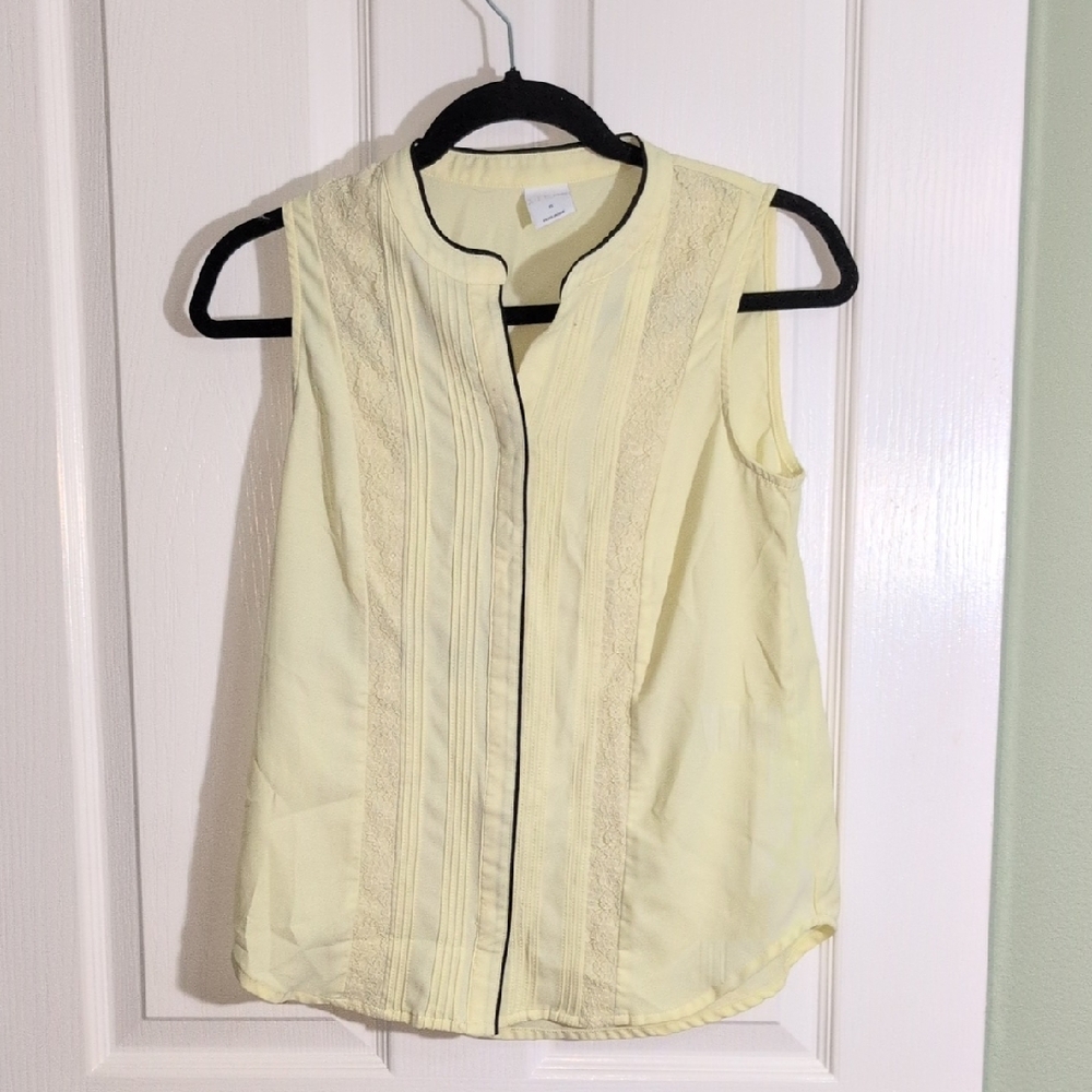 Vero Moda Light Yellow Sleeveless Blouse